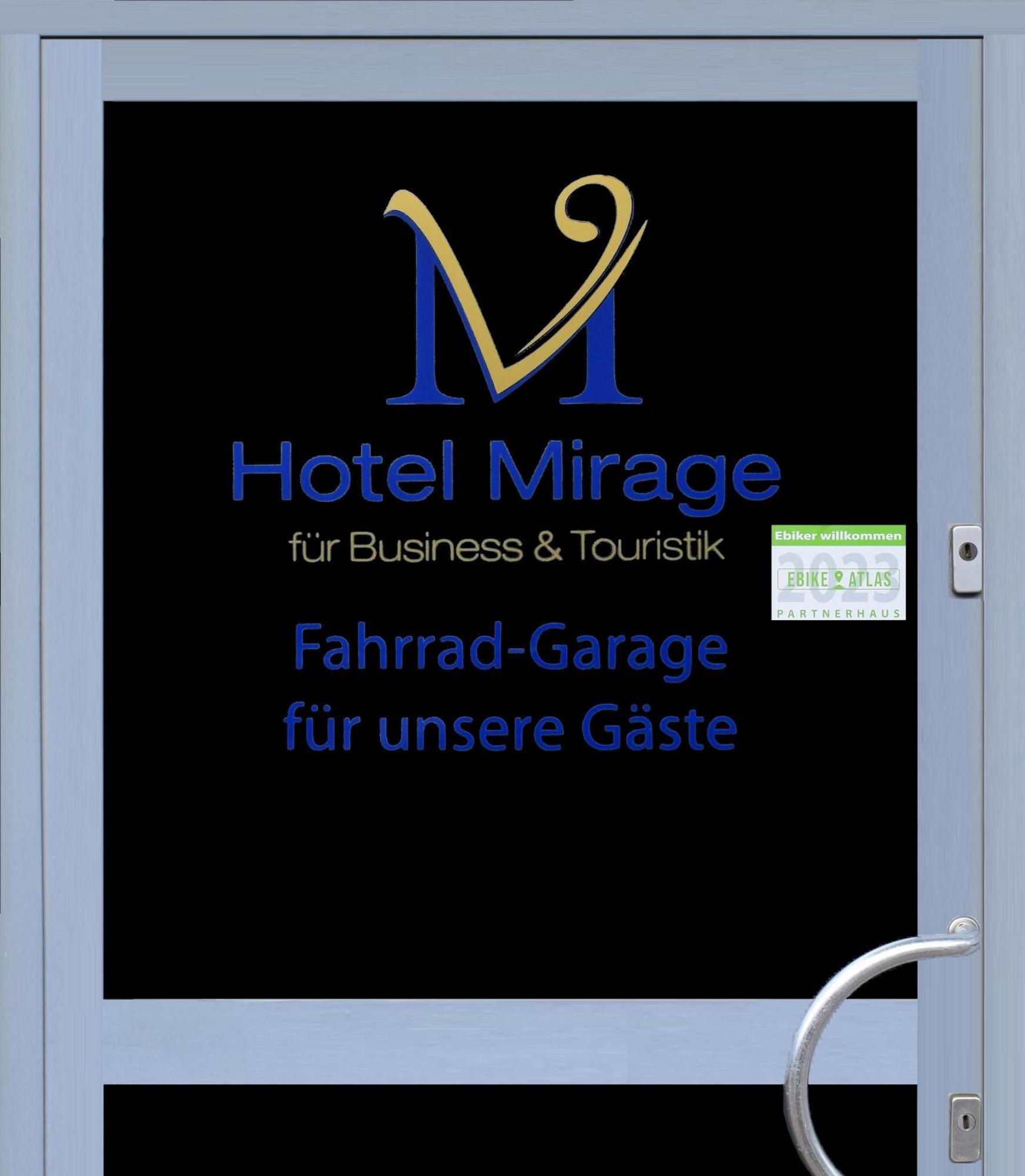 Hotel Mirage Дуйсбург Экстерьер фото